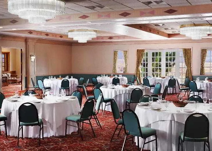 Hotel Courtyard By Marriott Page At Lake Powell Page