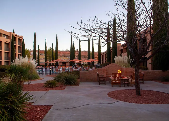 Courtyard By Marriott At Powell Hotel 3*