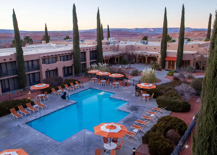 Courtyard By Marriott At Powell